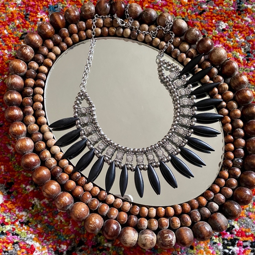 Kohl’s Black and Silver Fashion Necklace